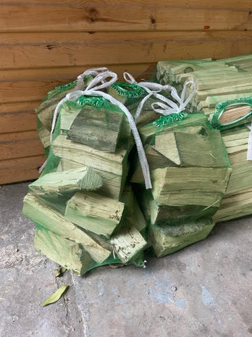 NETTED FIREWOOD / HARDWOOD KILN DRIED LOGS - £6 PER NET
