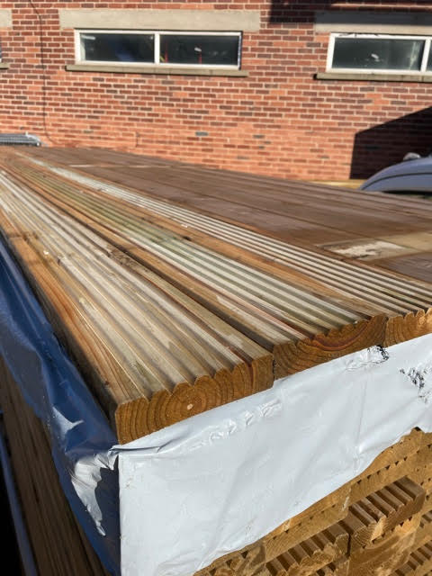 5" TREATED DECKING BOARD 4.8M LENGTH - £11 (PRICED REDUCED TO CLEAR)
